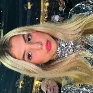 Meet your Posher, Andra